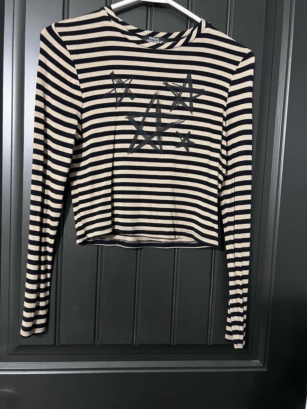Social Collision Brown & Black Stripe Star Long-Sleeve Crop Top Size S